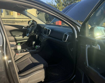 Черный Киа Sportage, объемом двигателя 1.59 л и пробегом 33 тыс. км за 19000 $, фото 18 на Automoto.ua