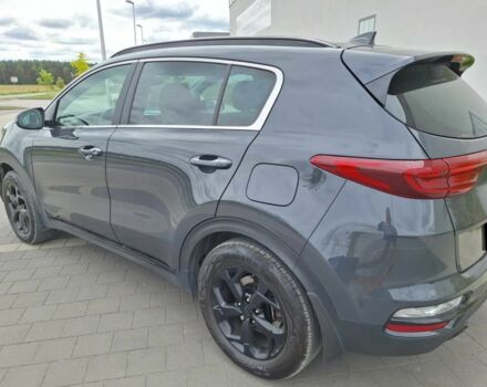 Киа Sportage 2021 в Днепре (Днепропетровске) на Automoto.ua Черный Киа Sportage, объемом двигателя 1.6 л и пробегом 20 тыс. км за 10000 $, фото 2 на Automoto.ua