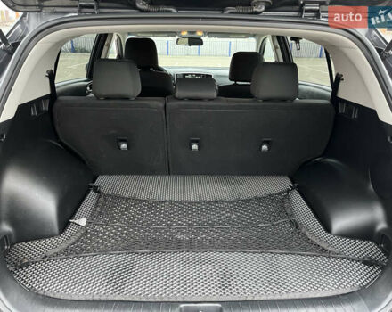 Черный Киа Sportage, объемом двигателя 2.36 л и пробегом 113 тыс. км за 17500 $, фото 22 на Automoto.ua