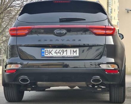 Чорний Кіа Sportage, об'ємом двигуна 1.6 л та пробігом 64 тис. км за 24550 $, фото 11 на Automoto.ua