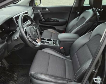 Черный Киа Sportage, объемом двигателя 2 л и пробегом 90 тыс. км за 26000 $, фото 25 на Automoto.ua