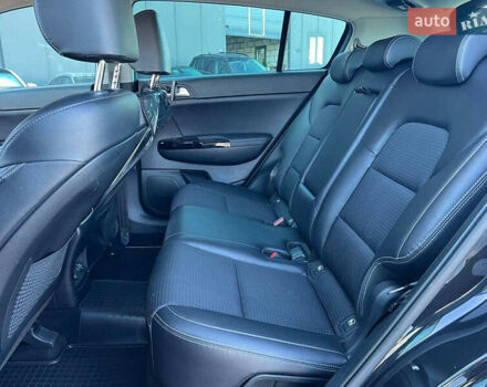 Киа Sportage 2021 в Львове на Automoto.ua Черный Киа Sportage, объемом двигателя 2 л и пробегом 91 тыс. км за 24990 $, фото 37 на Automoto.ua
