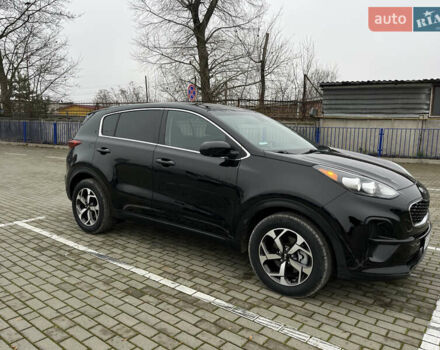 Черный Киа Sportage, объемом двигателя 2.36 л и пробегом 113 тыс. км за 17500 $, фото 3 на Automoto.ua