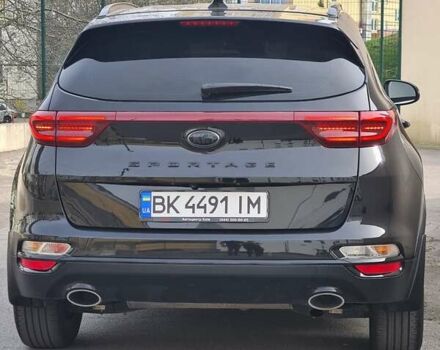 Чорний Кіа Sportage, об'ємом двигуна 1.6 л та пробігом 64 тис. км за 24550 $, фото 12 на Automoto.ua