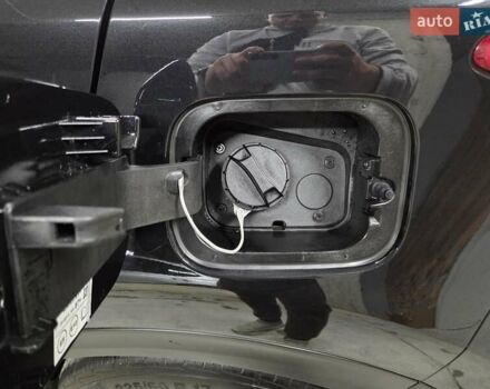 Черный Киа Sportage, объемом двигателя 2 л и пробегом 90 тыс. км за 26000 $, фото 22 на Automoto.ua