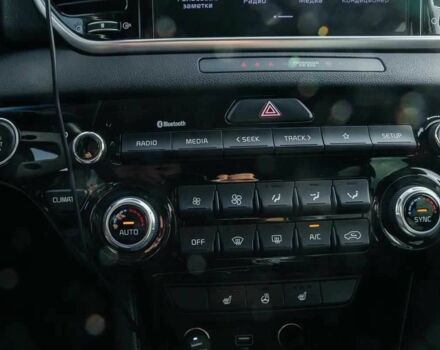 Черный Киа Sportage, объемом двигателя 2 л и пробегом 70 тыс. км за 15800 $, фото 11 на Automoto.ua