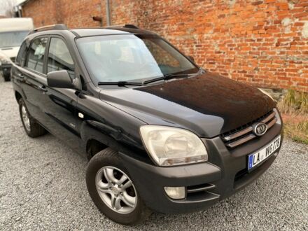 Черный Киа Sportage, объемом двигателя 2 л и пробегом 161 тыс. км за 4300 $, фото 1 на Automoto.ua