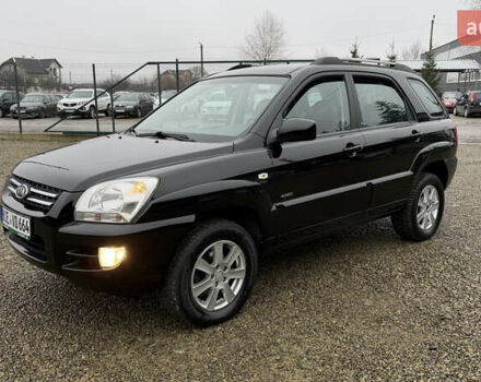 Черный Киа Sportage, объемом двигателя 2 л и пробегом 213 тыс. км за 7250 $, фото 1 на Automoto.ua