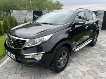 Чорний Кіа Sportage, об'ємом двигуна 2 л та пробігом 181 тис. км за 8300 $, фото 1 на Automoto.ua