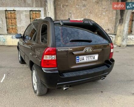 Коричневый Киа Sportage, объемом двигателя 0 л и пробегом 268 тыс. км за 6900 $, фото 2 на Automoto.ua