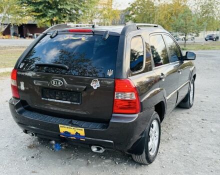 Коричневий Кіа Sportage, об'ємом двигуна 0 л та пробігом 200 тис. км за 4150 $, фото 2 на Automoto.ua