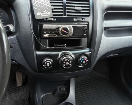 Коричневый Киа Sportage, объемом двигателя 2 л и пробегом 249 тыс. км за 9000 $, фото 5 на Automoto.ua