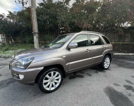 Коричневый Киа Sportage, объемом двигателя 2 л и пробегом 178 тыс. км за 8200 $, фото 2 на Automoto.ua