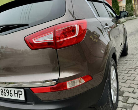 Коричневый Киа Sportage, объемом двигателя 2 л и пробегом 202 тыс. км за 12900 $, фото 10 на Automoto.ua