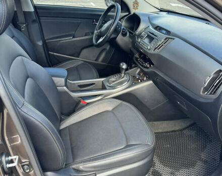 Коричневий Кіа Sportage, об'ємом двигуна 2 л та пробігом 188 тис. км за 14500 $, фото 9 на Automoto.ua