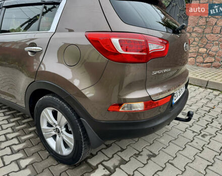 Коричневый Киа Sportage, объемом двигателя 2 л и пробегом 202 тыс. км за 12900 $, фото 14 на Automoto.ua