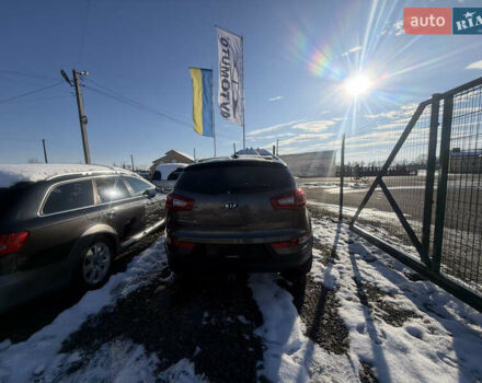 Коричневий Кіа Sportage, об'ємом двигуна 1.6 л та пробігом 236 тис. км за 11600 $, фото 2 на Automoto.ua