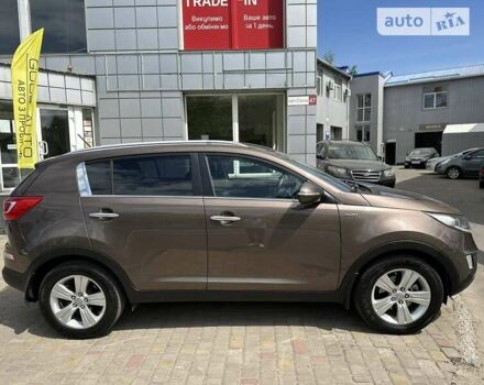 Коричневый Киа Sportage, объемом двигателя 2 л и пробегом 180 тыс. км за 14500 $, фото 5 на Automoto.ua