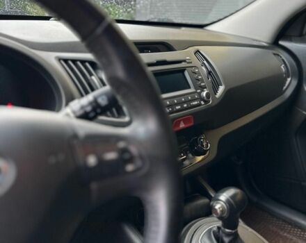 Коричневый Киа Sportage, объемом двигателя 2 л и пробегом 155 тыс. км за 13500 $, фото 7 на Automoto.ua