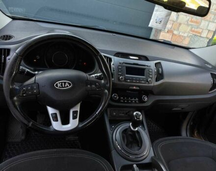 Коричневый Киа Sportage, объемом двигателя 1.6 л и пробегом 235 тыс. км за 10200 $, фото 1 на Automoto.ua