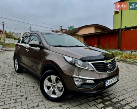 Коричневый Киа Sportage, объемом двигателя 2 л и пробегом 202 тыс. км за 12900 $, фото 2 на Automoto.ua