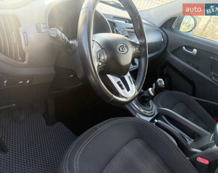 Коричневий Кіа Sportage, об'ємом двигуна 1.6 л та пробігом 236 тис. км за 11600 $, фото 13 на Automoto.ua