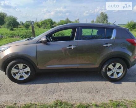 Коричневый Киа Sportage, объемом двигателя 1.7 л и пробегом 214 тыс. км за 12700 $, фото 14 на Automoto.ua