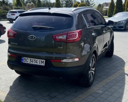 Коричневий Кіа Sportage, об'ємом двигуна 2 л та пробігом 137 тис. км за 13300 $, фото 2 на Automoto.ua