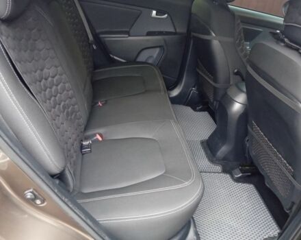 Коричневый Киа Sportage, объемом двигателя 2 л и пробегом 183 тыс. км за 12700 $, фото 8 на Automoto.ua