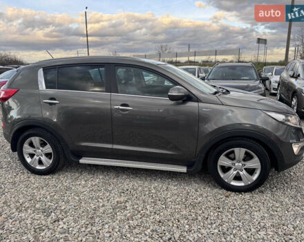 Коричневий Кіа Sportage, об'ємом двигуна 2 л та пробігом 190 тис. км за 13950 $, фото 21 на Automoto.ua