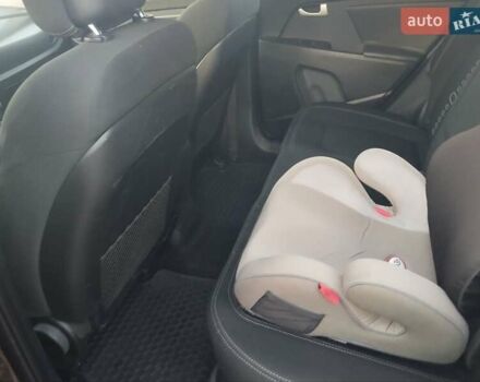Коричневый Киа Sportage, объемом двигателя 2 л и пробегом 243 тыс. км за 13800 $, фото 26 на Automoto.ua