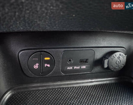 Коричневий Кіа Sportage, об'ємом двигуна 2 л та пробігом 190 тис. км за 13950 $, фото 42 на Automoto.ua