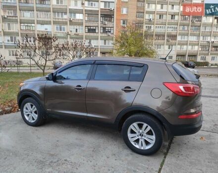 Коричневый Киа Sportage, объемом двигателя 2.4 л и пробегом 164 тыс. км за 11750 $, фото 2 на Automoto.ua