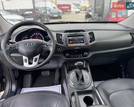 Коричневий Кіа Sportage, об'ємом двигуна 2 л та пробігом 190 тис. км за 13950 $, фото 50 на Automoto.ua