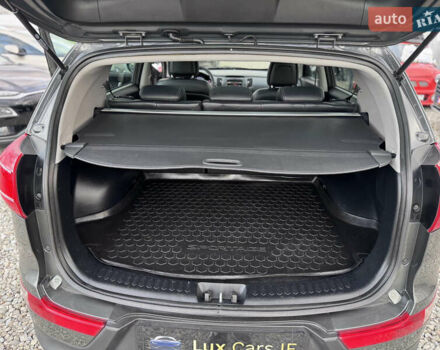 Коричневий Кіа Sportage, об'ємом двигуна 2 л та пробігом 190 тис. км за 13950 $, фото 53 на Automoto.ua