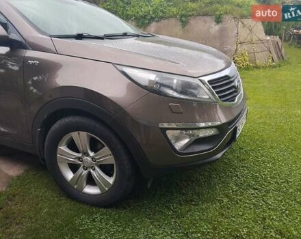 Коричневый Киа Sportage, объемом двигателя 2 л и пробегом 243 тыс. км за 13800 $, фото 7 на Automoto.ua
