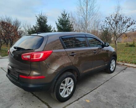 Коричневый Киа Sportage, объемом двигателя 2.4 л и пробегом 160 тыс. км за 11550 $, фото 2 на Automoto.ua