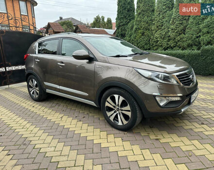 Коричневий Кіа Sportage, об'ємом двигуна 2 л та пробігом 197 тис. км за 14800 $, фото 1 на Automoto.ua