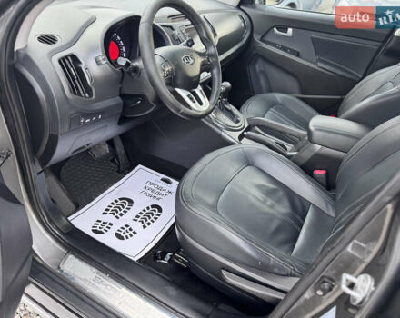 Коричневий Кіа Sportage, об'ємом двигуна 2 л та пробігом 190 тис. км за 13950 $, фото 33 на Automoto.ua