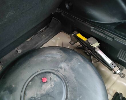 Коричневый Киа Sportage, объемом двигателя 2.4 л и пробегом 160 тыс. км за 11550 $, фото 13 на Automoto.ua