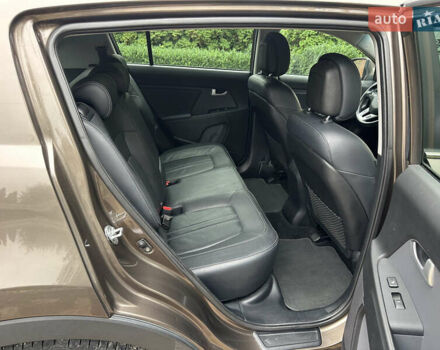 Коричневий Кіа Sportage, об'ємом двигуна 2 л та пробігом 197 тис. км за 14800 $, фото 23 на Automoto.ua