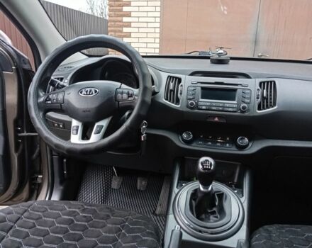 Коричневый Киа Sportage, объемом двигателя 2 л и пробегом 183 тыс. км за 12700 $, фото 12 на Automoto.ua