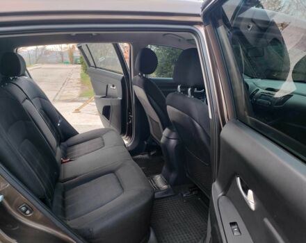 Коричневый Киа Sportage, объемом двигателя 2.4 л и пробегом 160 тыс. км за 11550 $, фото 11 на Automoto.ua