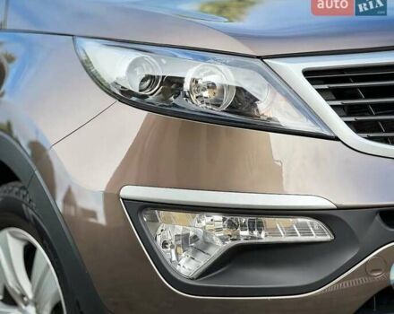 Коричневый Киа Sportage, объемом двигателя 1.7 л и пробегом 131 тыс. км за 13999 $, фото 12 на Automoto.ua