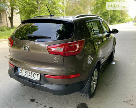 Коричневый Киа Sportage, объемом двигателя 2.36 л и пробегом 141 тыс. км за 14300 $, фото 4 на Automoto.ua