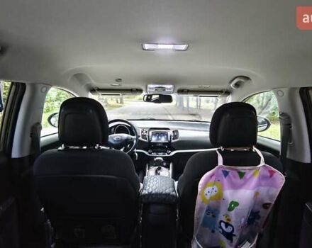 Коричневый Киа Sportage, объемом двигателя 2 л и пробегом 150 тыс. км за 16500 $, фото 21 на Automoto.ua