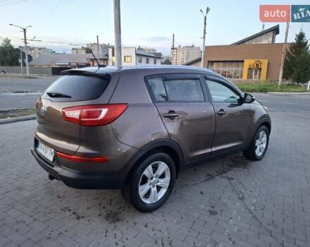 Коричневый Киа Sportage, объемом двигателя 2.4 л и пробегом 105 тыс. км за 11500 $, фото 6 на Automoto.ua