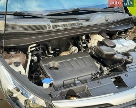Коричневый Киа Sportage, объемом двигателя 1.7 л и пробегом 131 тыс. км за 13999 $, фото 6 на Automoto.ua
