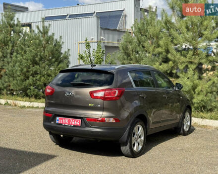 Коричневый Киа Sportage, объемом двигателя 1.69 л и пробегом 145 тыс. км за 12900 $, фото 4 на Automoto.ua