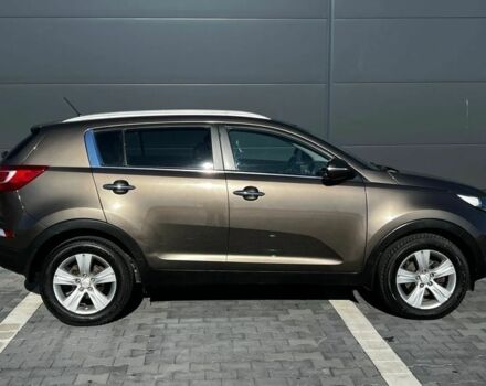 Коричневый Киа Sportage, объемом двигателя 1.7 л и пробегом 193 тыс. км за 8200 $, фото 2 на Automoto.ua